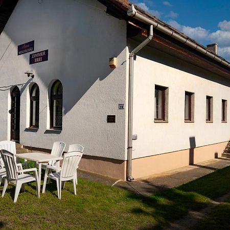Anna Vendeghaz Hotel Balatonakali Exterior foto